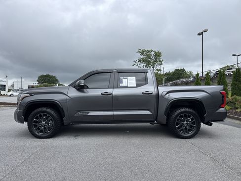 Used 2024 Toyota Tundra Platinum AWD/4WD image 7
