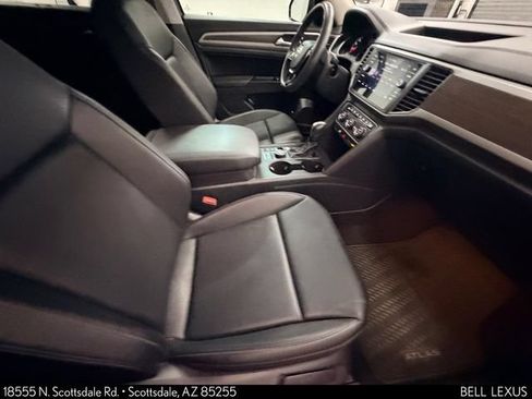 Used 2020 Volkswagen Atlas SE w/ Panoramic Sunroof Package AWD/4WD image 12