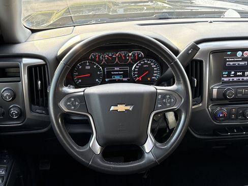 Used 2018 Chevrolet Silverado 1500 LT w/ All Star Edition image 20