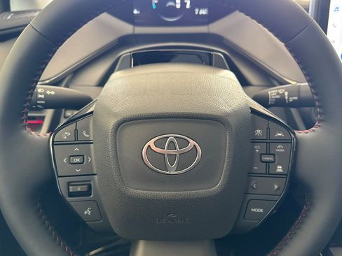 New 2026 Toyota Prius Plug-In Hybrid FWD image 23