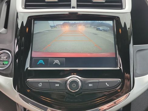 Used 2017 Chevrolet Sonic LT w/ Convenience Package image 12