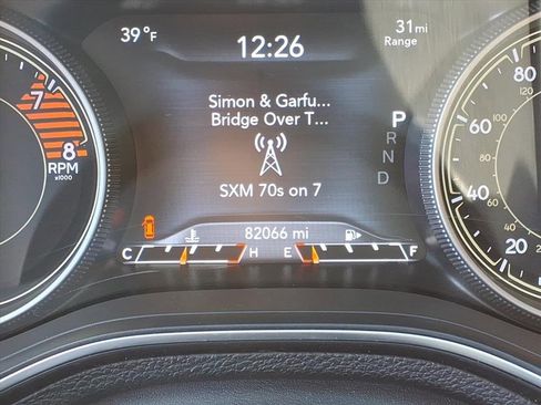 Used 2019 Jeep Cherokee Limited image 19