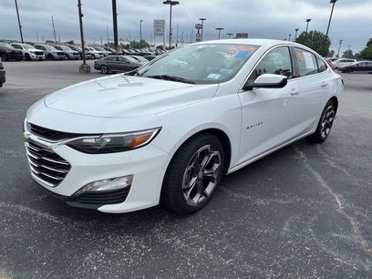 Used 2021 Chevrolet Malibu LT