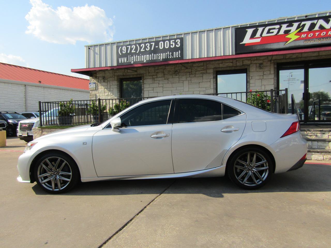 Used 2014 Lexus IS 250 RWD image 2