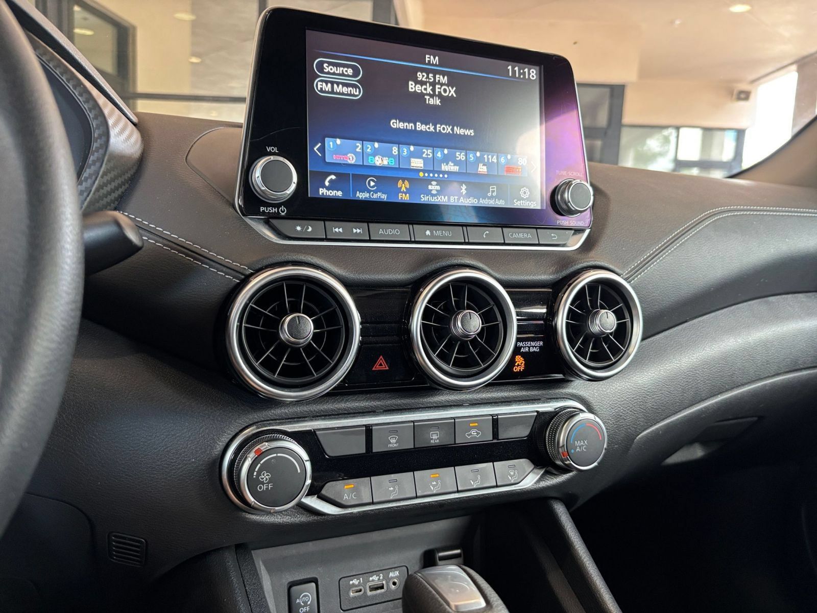 Used 2025 Nissan Sentra SV FWD image 16