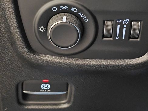 New 2026 Jeep Grand Cherokee Laredo AWD/4WD image 25
