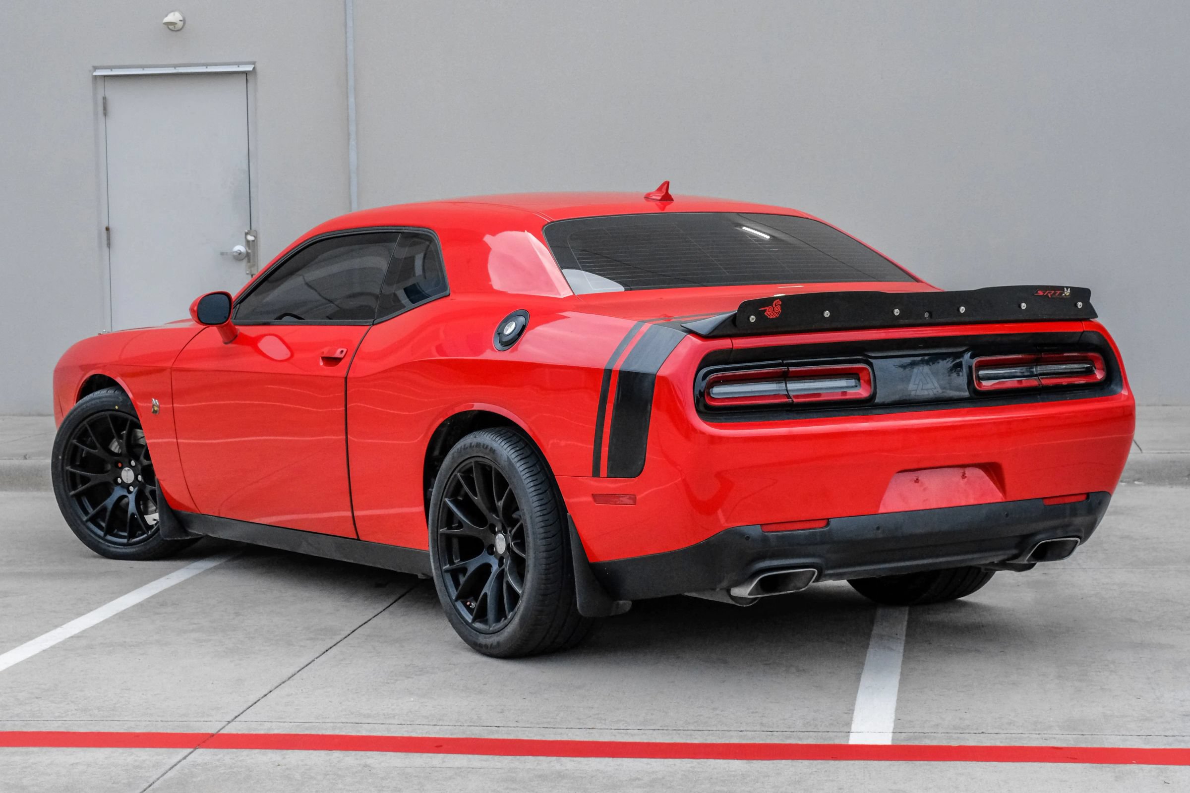 Used 2016 Dodge Challenger R/T Scat Pack RWD image 15