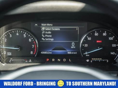 Used 2022 Ford Explorer XLT image 45