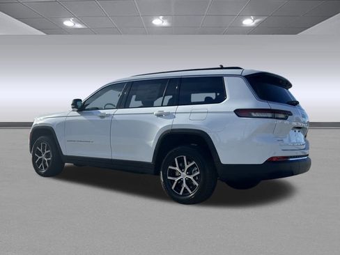 New 2025 Jeep Grand Cherokee L Limited image 5