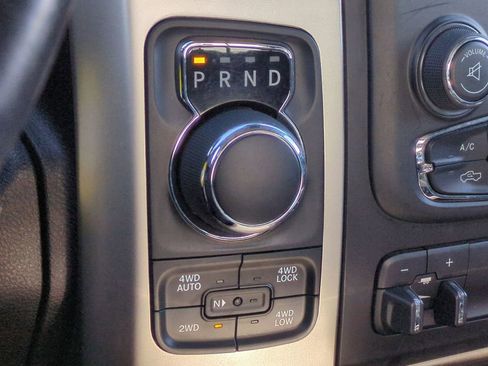 Used 2019 RAM 1500 Big Horn image 38