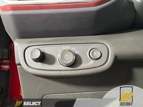 Used 2023 Chevrolet TrailBlazer RS w/ Sun and Liftgate Package AWD/4WD image 14