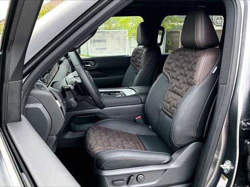 New 2026 Nissan Armada Platinum image 15