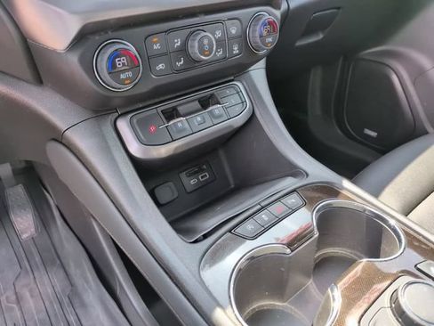 Certified 2023 GMC Acadia AT4 w/ Technology Package AWD/4WD image 26
