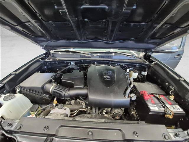 Used 2022 Toyota Tacoma SR5 w/ Technology Package RWD image 22