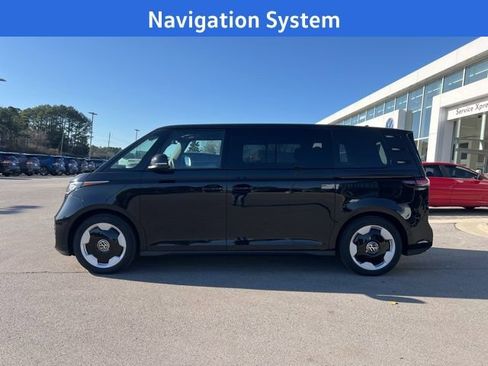 New 2025 Volkswagen ID. Buzz Pro S image 3