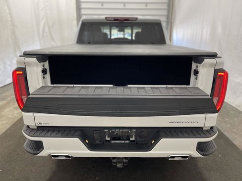 Used 2023 GMC Sierra 1500 Denali w/ Denali Reserve Package image 21