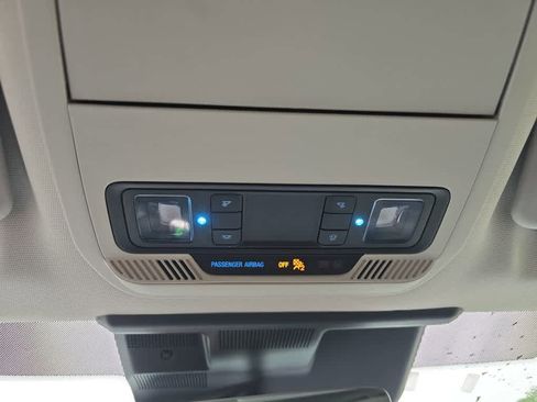 Used 2021 Ford Mustang Mach-E Premium image 24