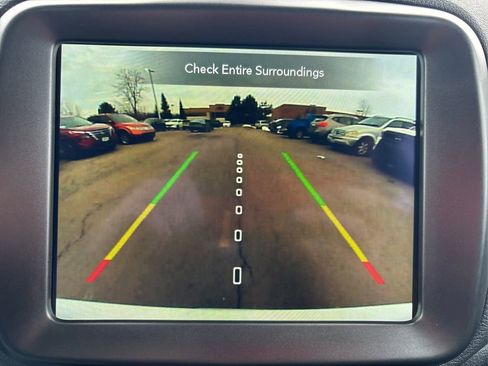 Used 2022 Jeep Renegade Latitude image 32