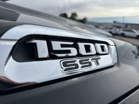 New 2025 RAM 1500 Laramie image 6