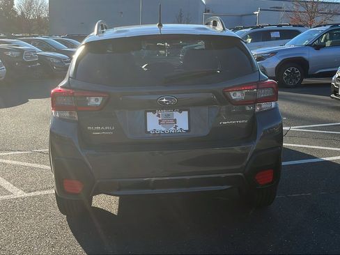 Certified 2022 Subaru Crosstrek 2.0i image 8
