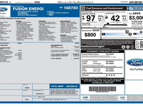 Used 2017 Ford Fusion Energi Titanium FWD image 2