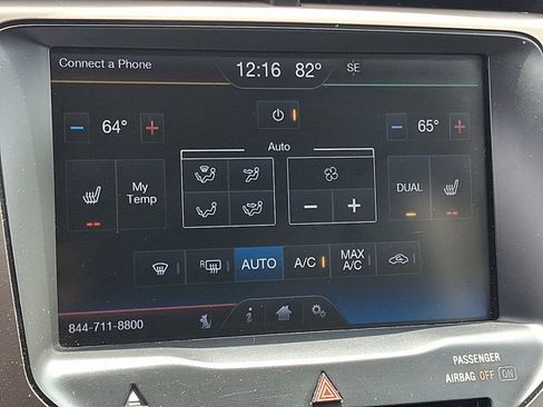 Used 2013 Ford Edge SEL AWD/4WD image 18