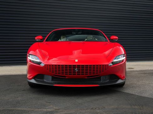 Used 2024 Ferrari Roma RWD image 6