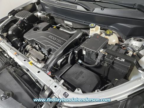 Used 2018 Chevrolet Equinox Premier image 23