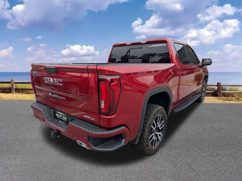Used 2023 GMC Sierra 1500 AT4 w/ AT4 Premium Package AWD/4WD image 10