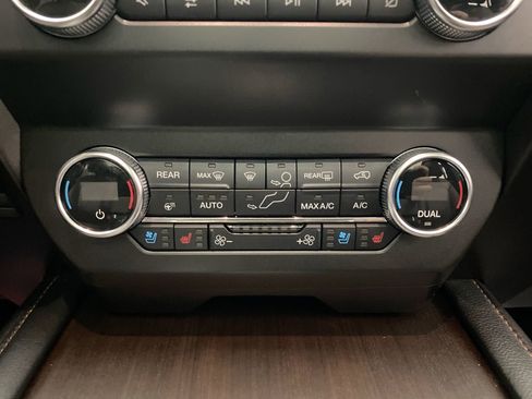 Used 2021 Ford Expedition King Ranch AWD/4WD image 22