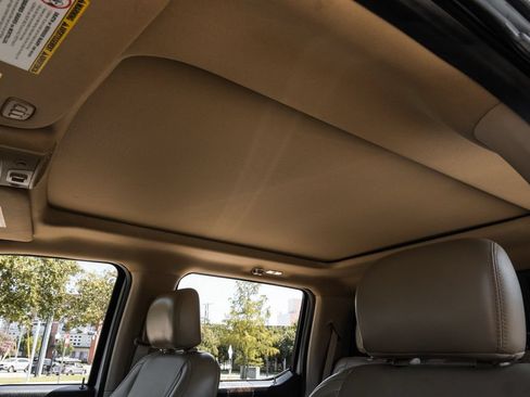 Used 2019 Ford F250 Lariat w/ Lariat Ultimate Package AWD/4WD image 33