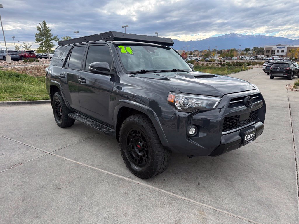 Used 2024 Toyota 4Runner TRD Off-Road Premium w/ Moonroof Package AWD/4WD image 10