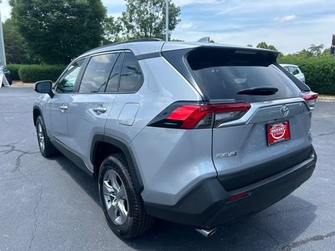 Used 2024 Toyota RAV4 XLE FWD image 11