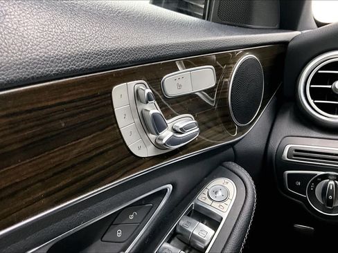 Certified 2018 Mercedes-Benz C 300 Sedan image 35