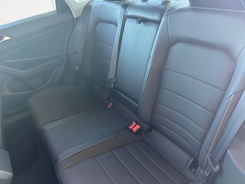 Used 2023 Volkswagen Jetta SE w/ Panoramic Sunroof Package FWD image 21