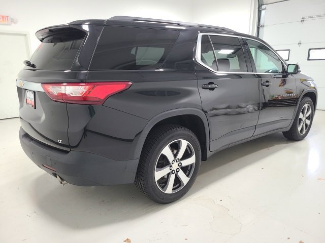 Used 2019 Chevrolet Traverse LT w/ LT Premium Package AWD/4WD image 6