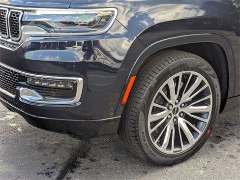 New 2025 Jeep Wagoneer Series II image 10