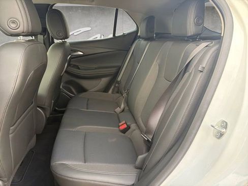 Certified 2023 Buick Encore GX Preferred w/ Cold Weather Comfort Package FWD image 21