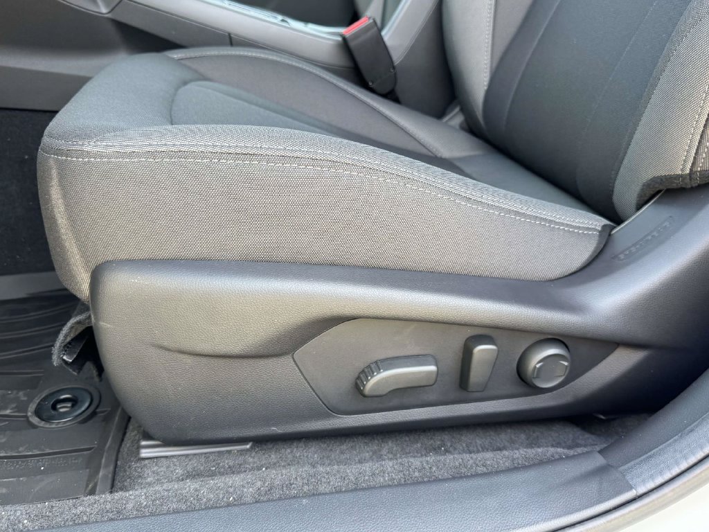Certified 2026 Subaru Crosstrek 2.5i Premium AWD/4WD image 15