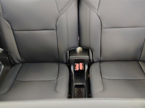 New 2026 Volvo XC90 B6 Plus image 33