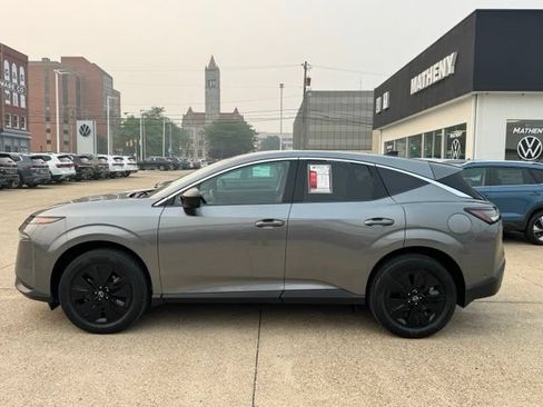 Used 2025 Nissan Murano SV w/ Cargo Package AWD/4WD image 2