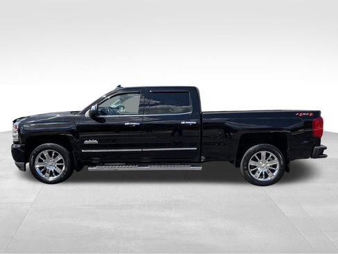 Used 2018 Chevrolet Silverado 1500 High Country AWD/4WD image 2