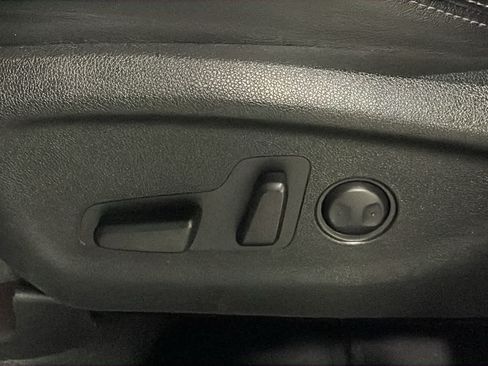 Used 2019 Kia Sorento EX w/ EX Touring Package AWD/4WD image 23