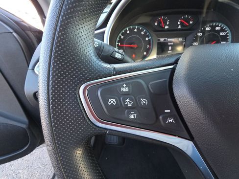 Used 2025 Chevrolet Malibu LT image 18