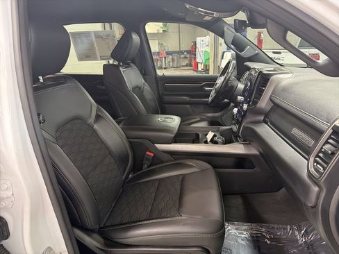 Used 2022 RAM 1500 Sport w/ Rebel Level 2 Equipment Group AWD/4WD image 9