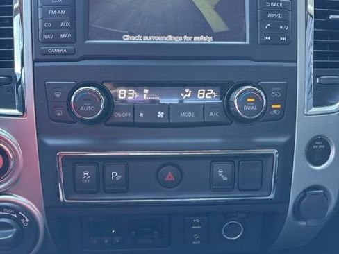 Certified 2017 Nissan Titan SV image 10