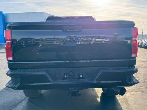 New 2026 Chevrolet Silverado 2500 High Country w/ Midnight Edition image 4