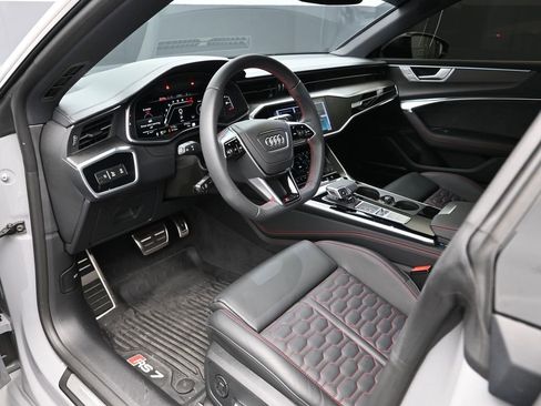 Used 2026 Audi RS 7 Performance image 4