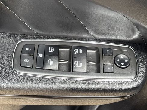 Used 2021 Dodge Charger R/T w/ Plus Group RWD image 22