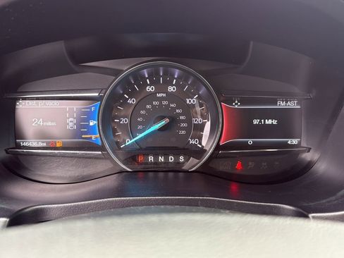 Used 2017 Ford Explorer Limited w/ Equipment Group 301A image 10